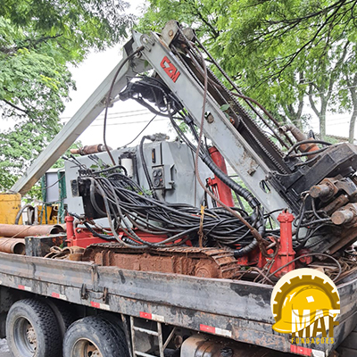 Maquinário para execução de Estacas Raiz em obras de fundação pela MAF – Fundações.